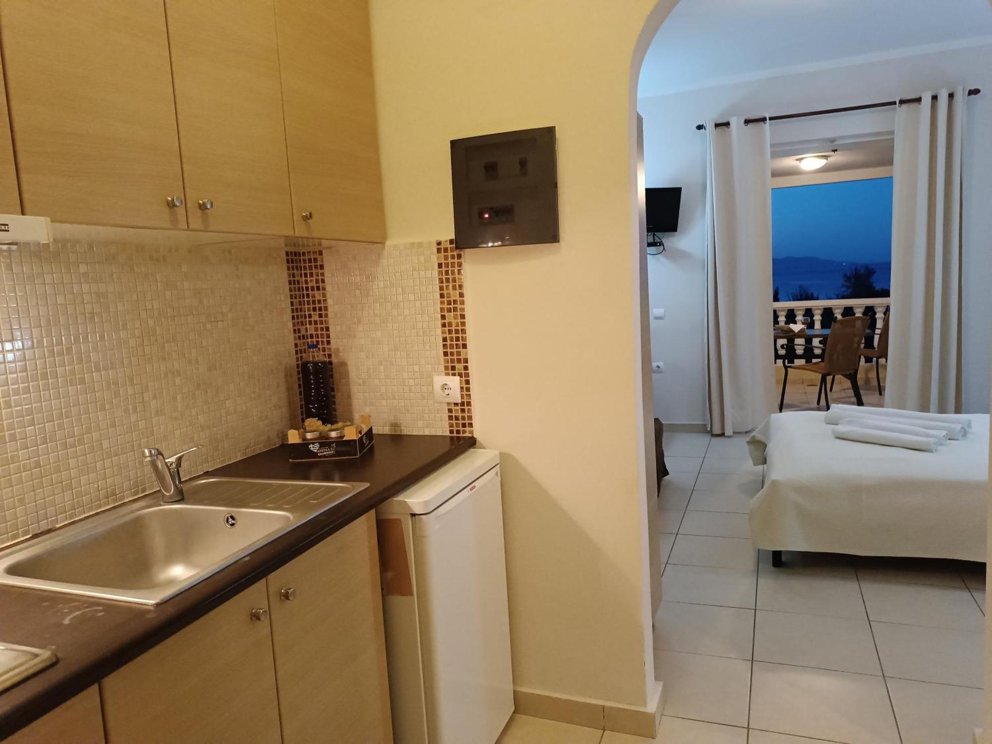 Pouliezos Koklanis Zante Apartments Alykes  Exterior photo