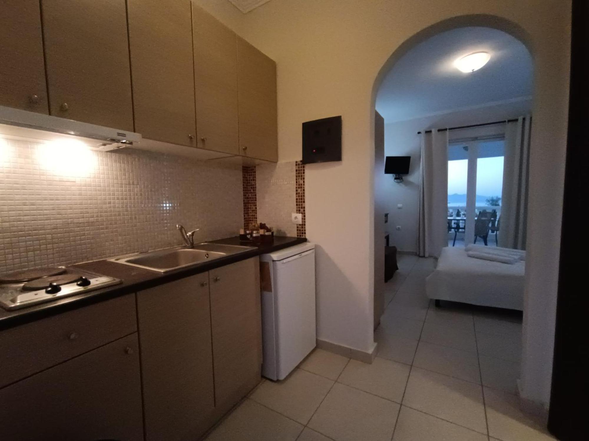 Pouliezos Koklanis Zante Apartments Alykes  Exterior photo